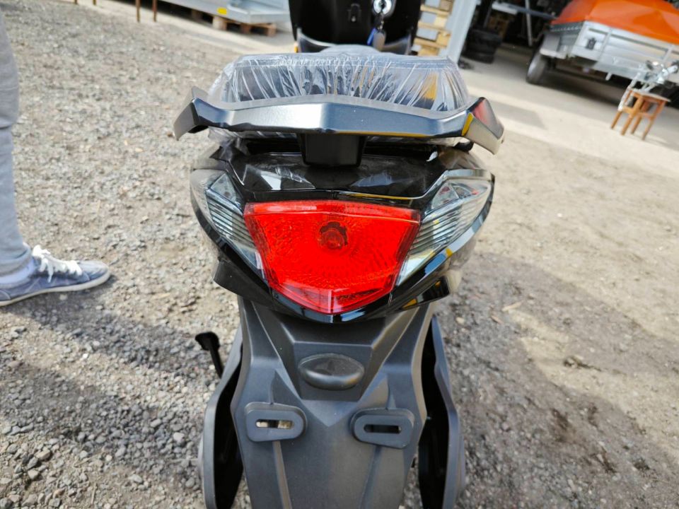 racermotors.by - Электроскутер Tsunami Boxer 1500w (черный)