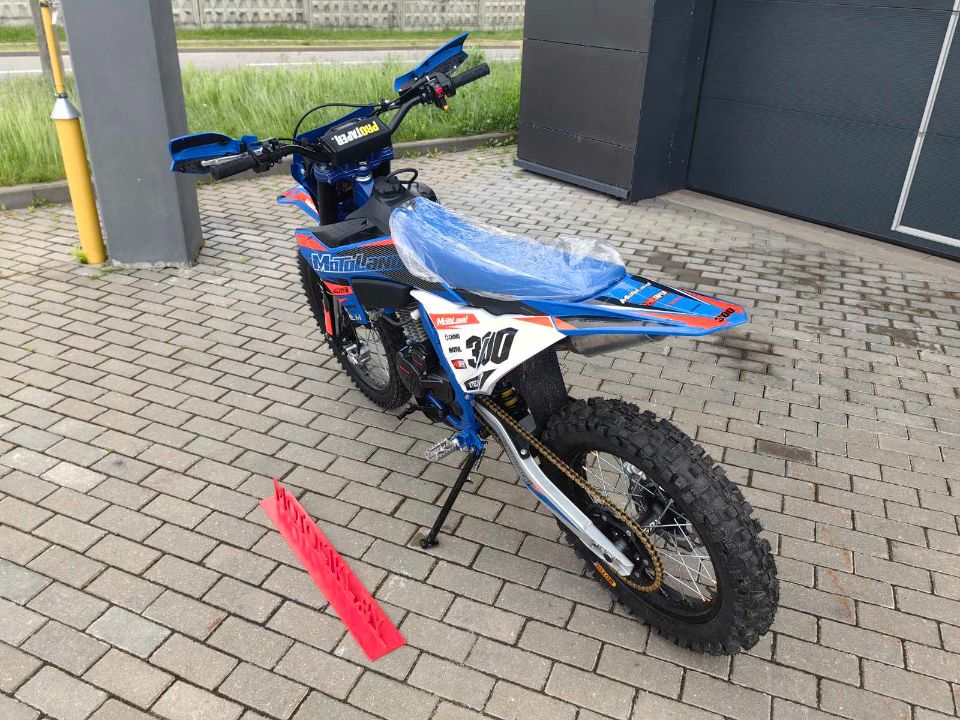 racermotors.by - Мотоцикл Motoland 300 SMX300 S3 PRO
