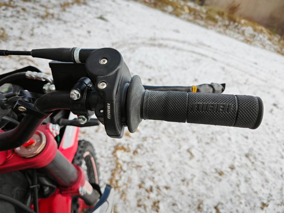 racermotors.by - мотоцикл Regulmoto CR-Z 300