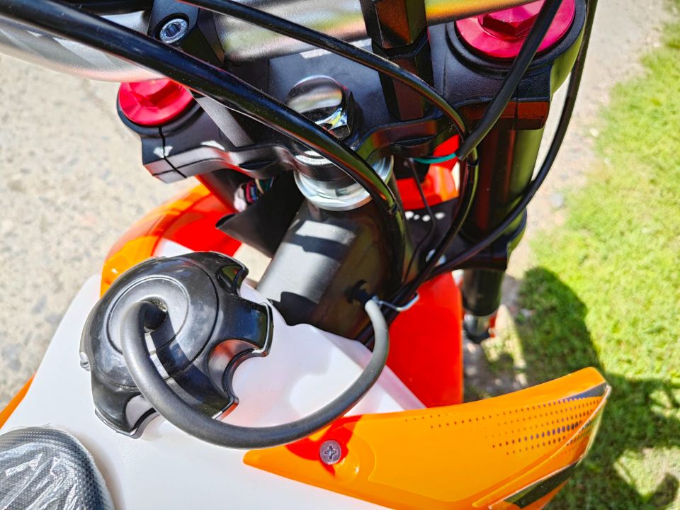 racermotors.by - МОТОЦИКЛ REGULMOTO ATHLETE 19/16