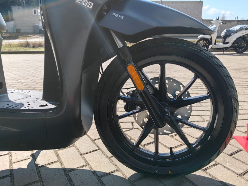 racermotors.by - Скутер SYM Symphony ST 200