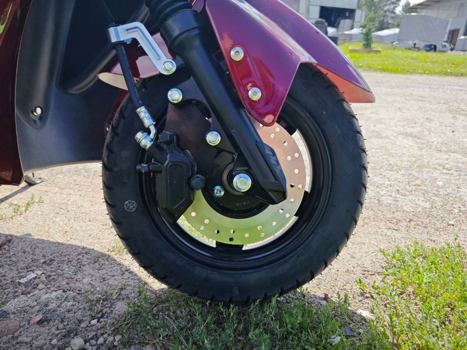 racermotors.by - Электроскутер Tsunami Boxer 1500w (бордовый)