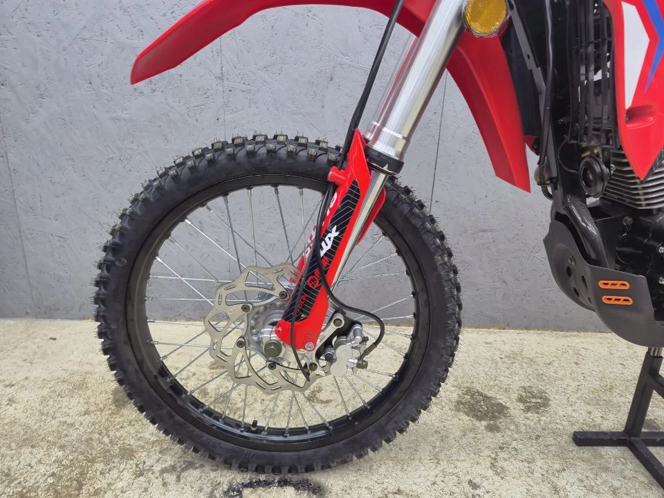 racermotors.by - Мотоцикл Avantis CRF 250 LUX (ZS172FMM-3A) 2025 ПТС