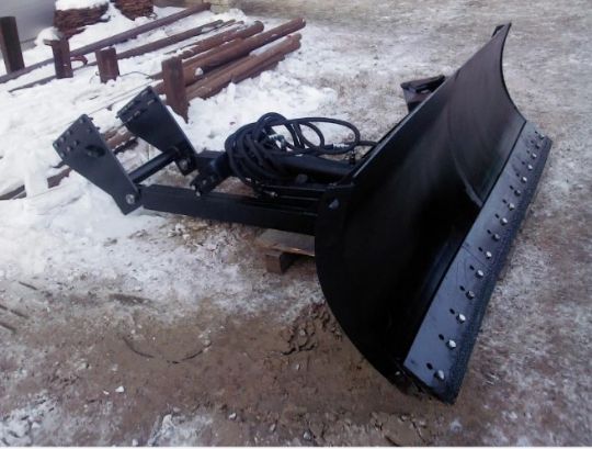 Agrostal.by-Отвал снежный гидроповоротный ДТМ-01-01-01A к МТЗ-1221/1523 (2,5 м / 2,8 м)