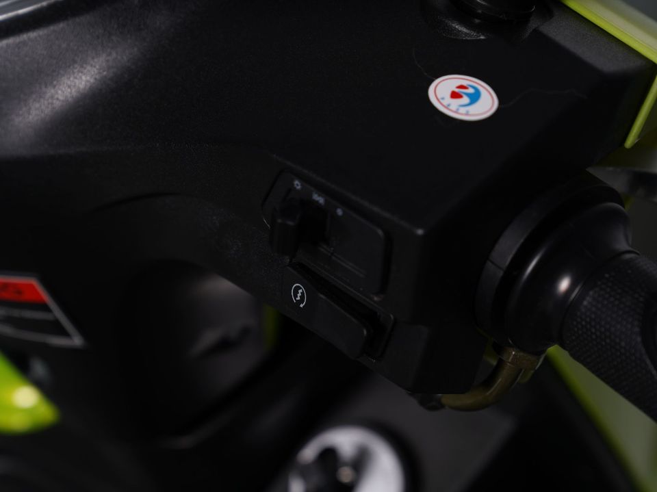 racermotors.by - Скутер SPRMOTORS SPORT FS+ (T6-50C)