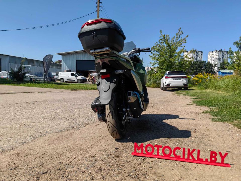 racermotors.by - Максискутер SPRMOTORS TRAVEL MAX 180 EFI