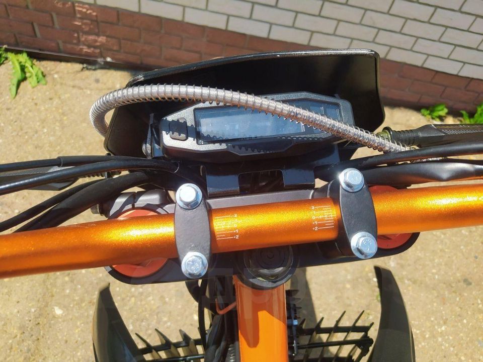 racermotors.by - Мотоцикл SPRMOTORS CROSSROAD-300 MAX NEW (4 valves)