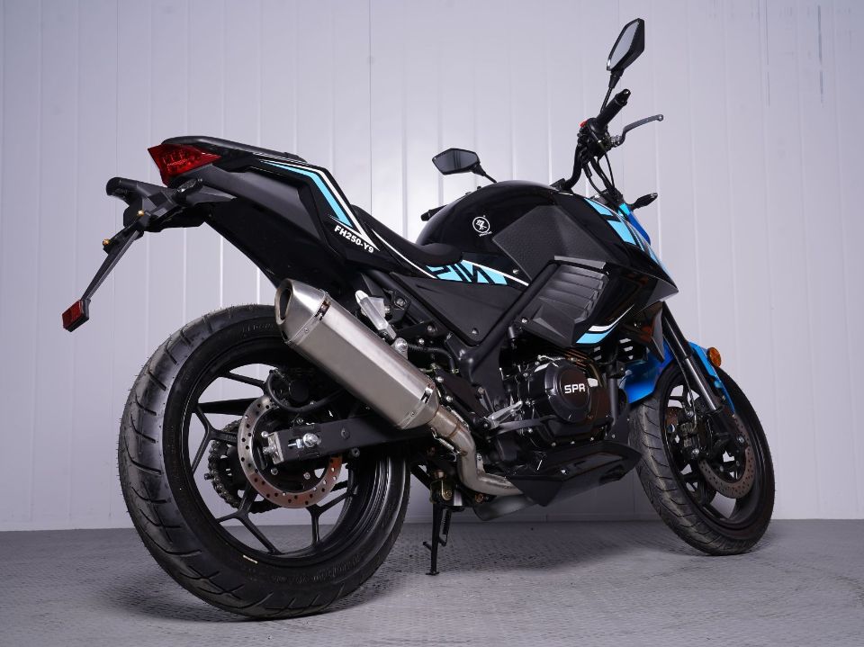 racermotors.by - Мотоцикл SPRMOTORS HURRICANE