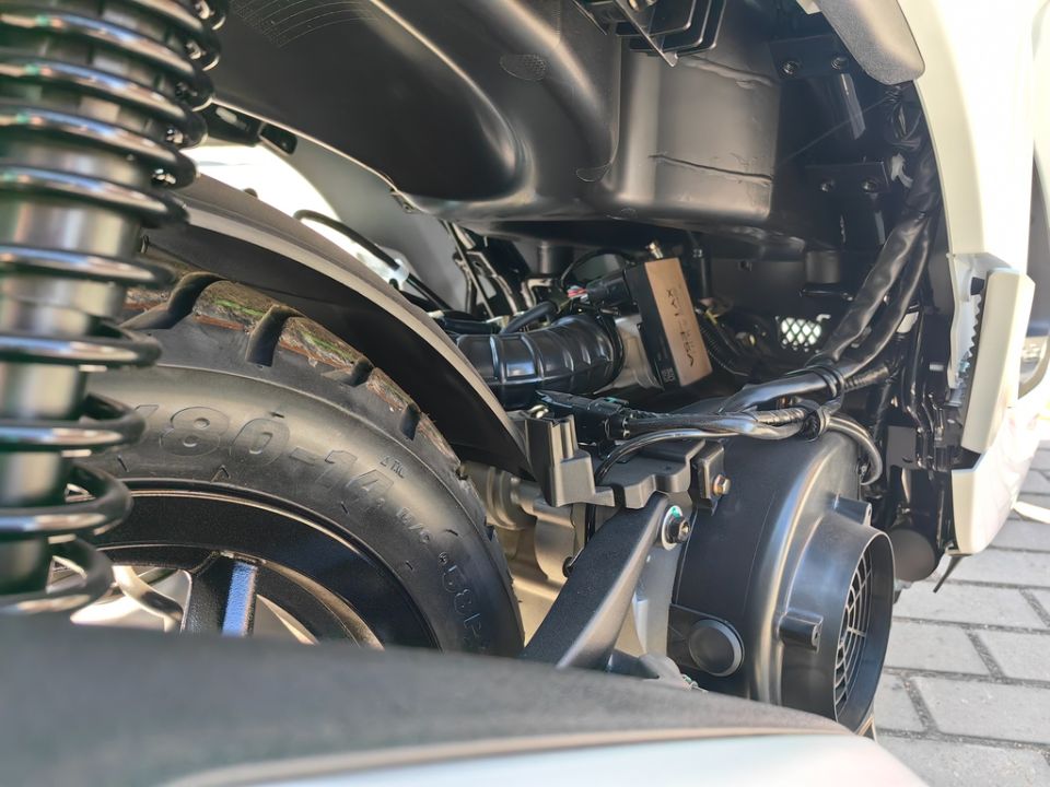 racermotors.by - Скутер SYM Symphony ST 200