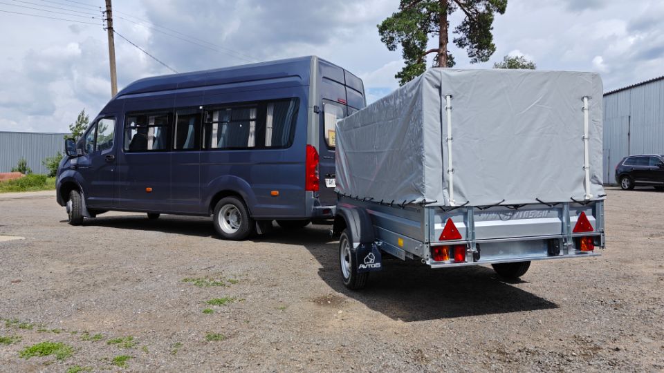 Автос.бел - АВТОМОБИЛЬНЫЙ ПРИЦЕП А25М1В, РЕССОРЫ AL-KO 4-ЕХ ЛИСТОВЫЕ, КОЛЕСА R13, ТЕНТ 800ММ