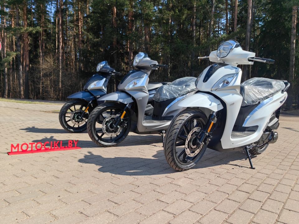 racermotors.by - Скутер SYM Symphony ST 200