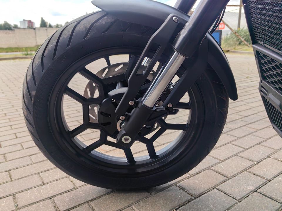 racermotors.by - HYOSUNG GV300S-D
