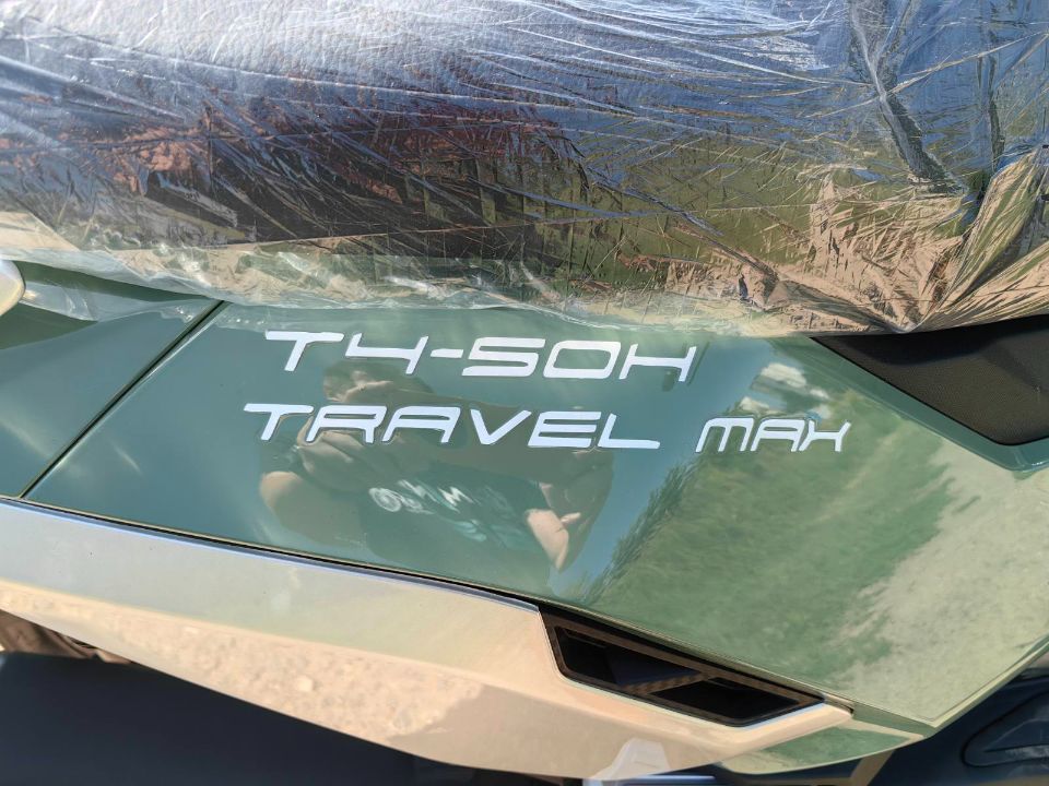 racermotors.by - Максискутер SPRMOTORS TRAVEL MAX 180 EFI