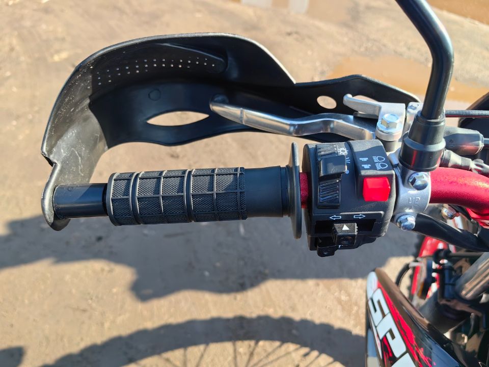 racermotors.by - Мотоцикл SPRMOTORS CROSSROAD-1 FH250-Y1