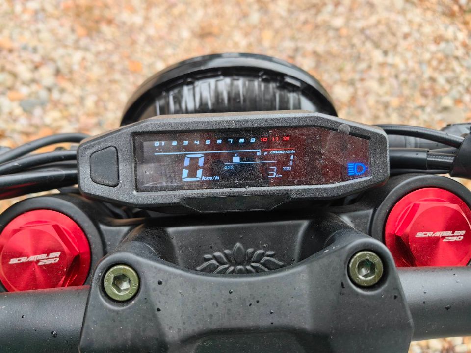 racermotors.by - мотоцикл Rockot SCRAMBLER