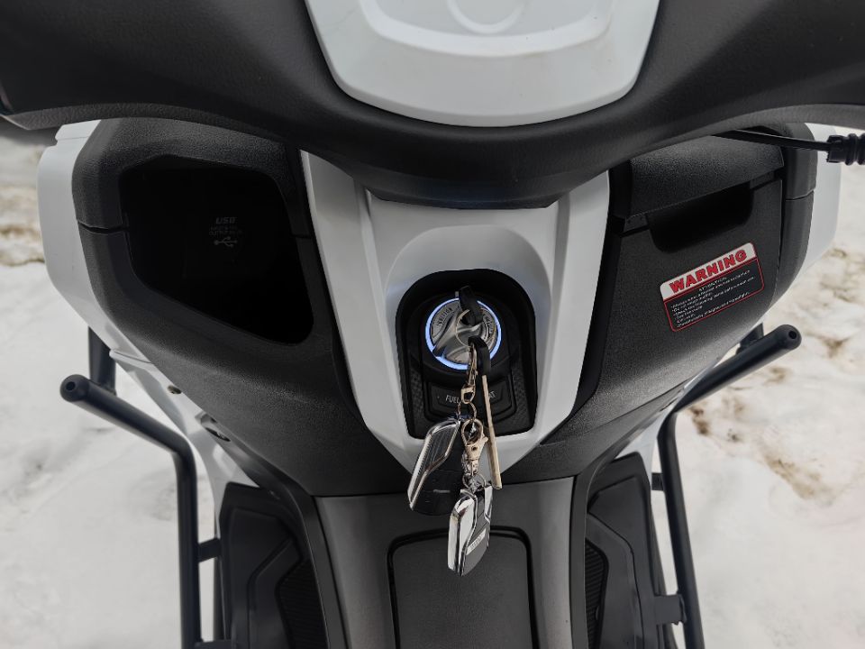 racermotors.by - Скутер SPRMOTORS CITY MAX