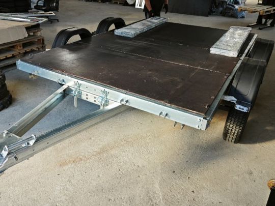 прицеп.бел - прицеп платформа 2 осный A30U2B