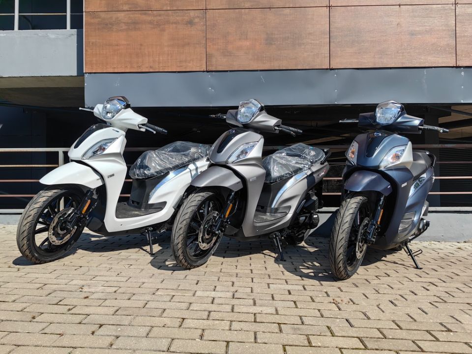 racermotors.by - Скутер SYM Symphony ST 200