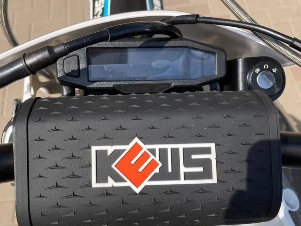 racermotors.by - Мотоцикл кросс KEWS K23 (175FMN)