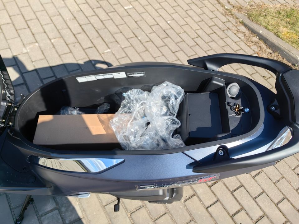 racermotors.by - Скутер SYM Symphony ST 200