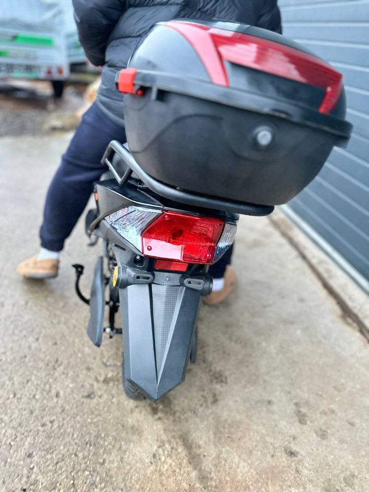 racermotors.by - Электроскутер VOLT STORM ZS 1500W