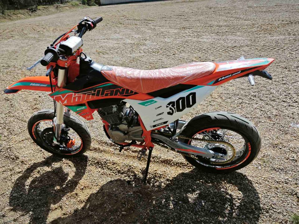 racermotors.by - Мотоцикл Motoland SMX300 S4 (175FMM) 17/17 (МОТАРД) с ЭПТС