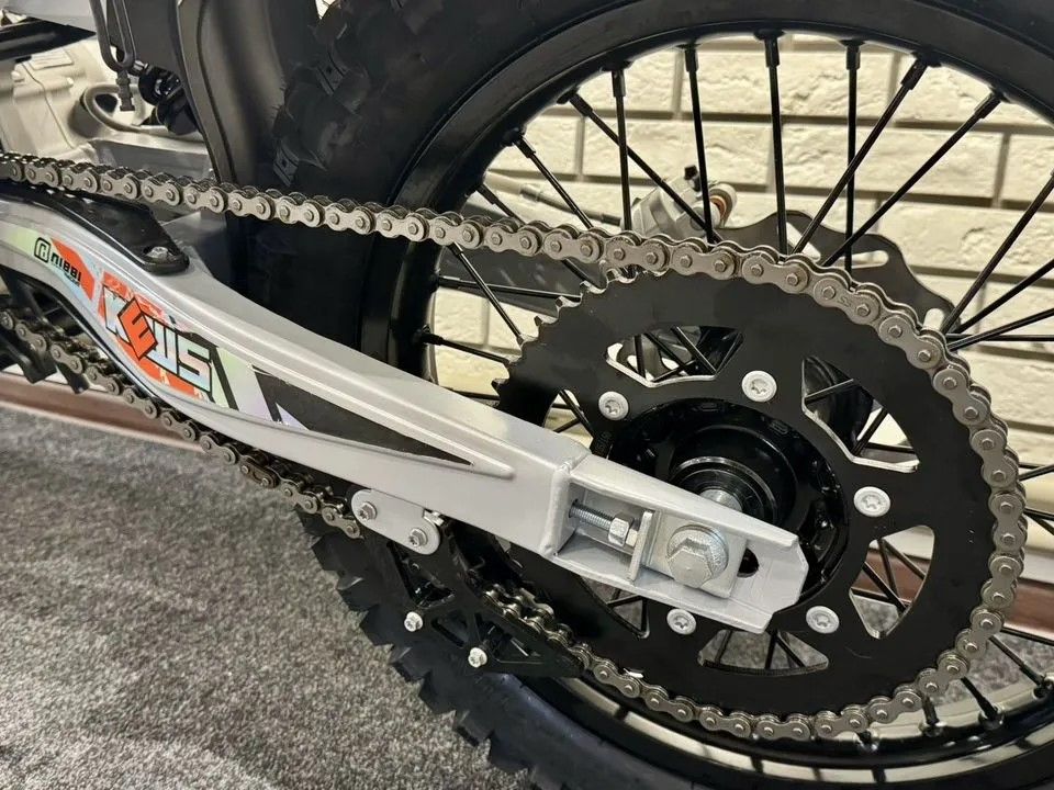 racermotors.by - Мотоцикл кросс KEWS K16 (175FMN)