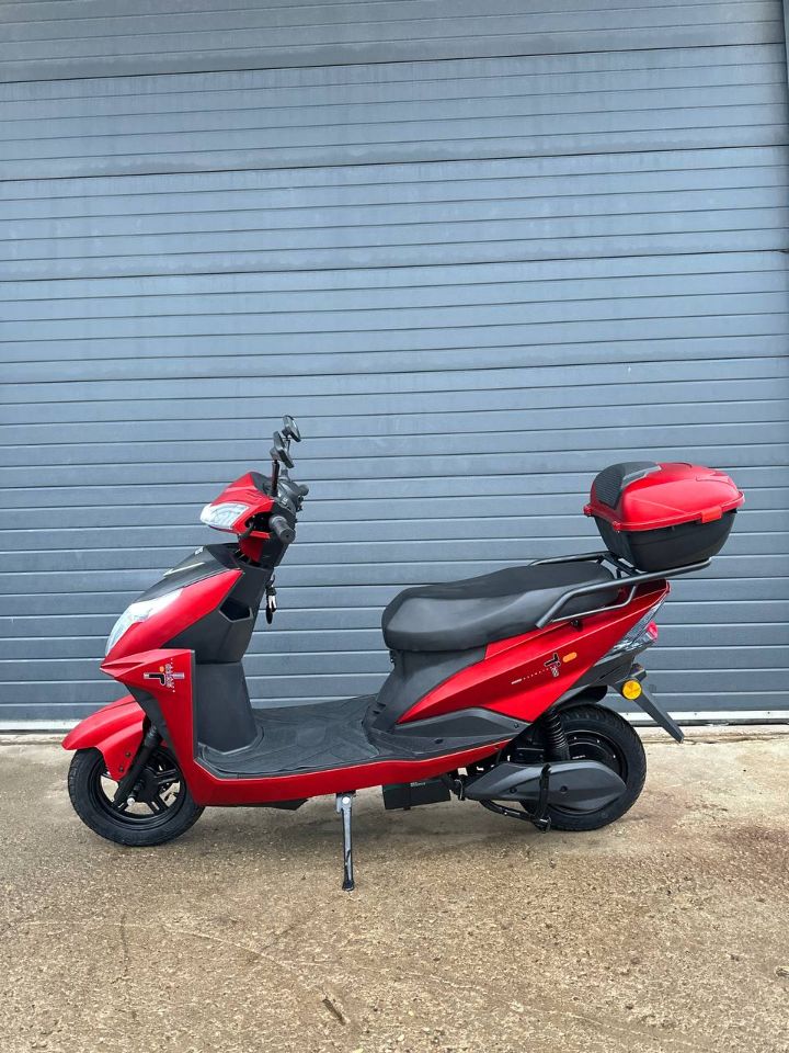 racermotors.by - Электроскутер VOLT STORM ZS 1500W