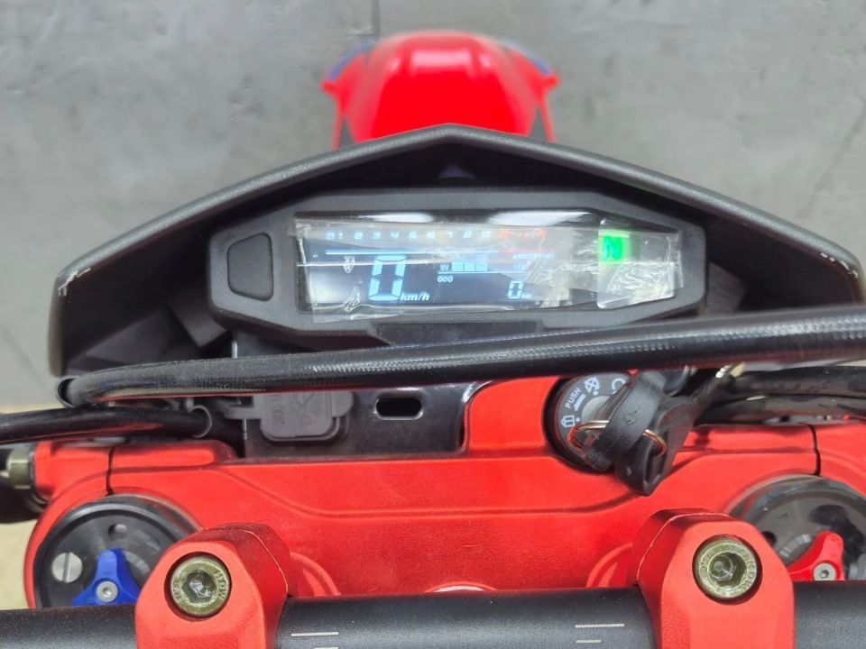 racermotors.by - Мотоцикл Avantis CRF 250 LUX (ZS172FMM-3A) 2025 ПТС