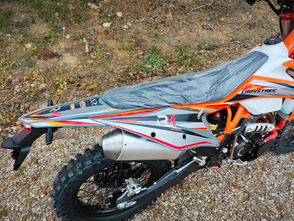 racermotors.by - Мотоцикл Regulmoto Crosstrec 300