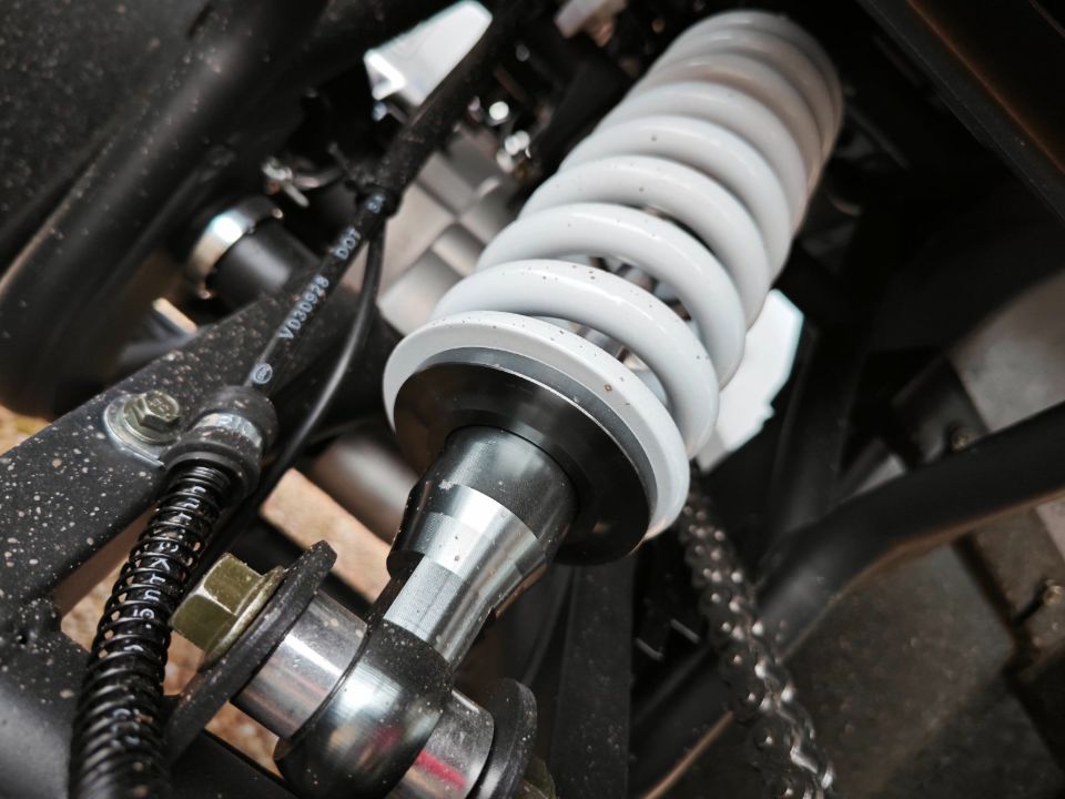 racermotors.by - Квадроцикл AVM Hummer 200