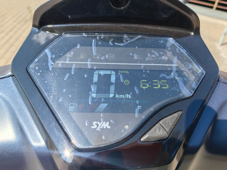 racermotors.by - Скутер SYM Symphony ST 200