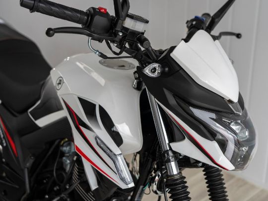 racermotors.by - Ходовая часть — устойчивость и контроль на асфальте, Мотоцикл SPRMOTORS FORTE