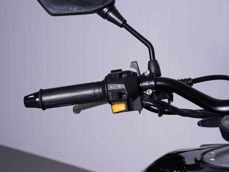 racermotors.by - Мотоцикл SPRMOTORS HURRICANE