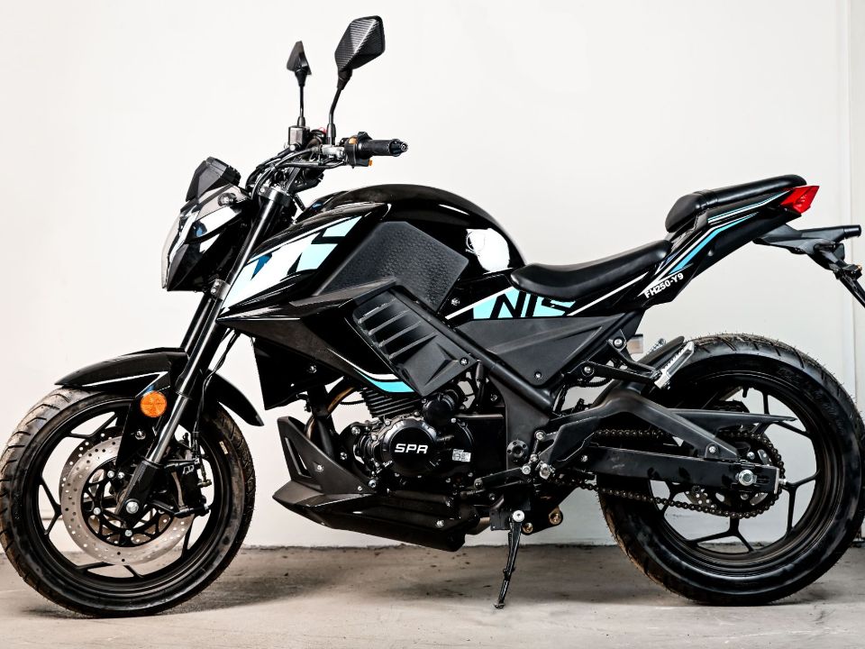 racermotors.by - Мотоцикл SPRMOTORS HURRICANE
