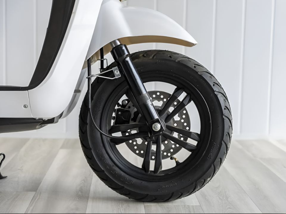 racermotors.by - Скутер SPRMOTORS Vespa