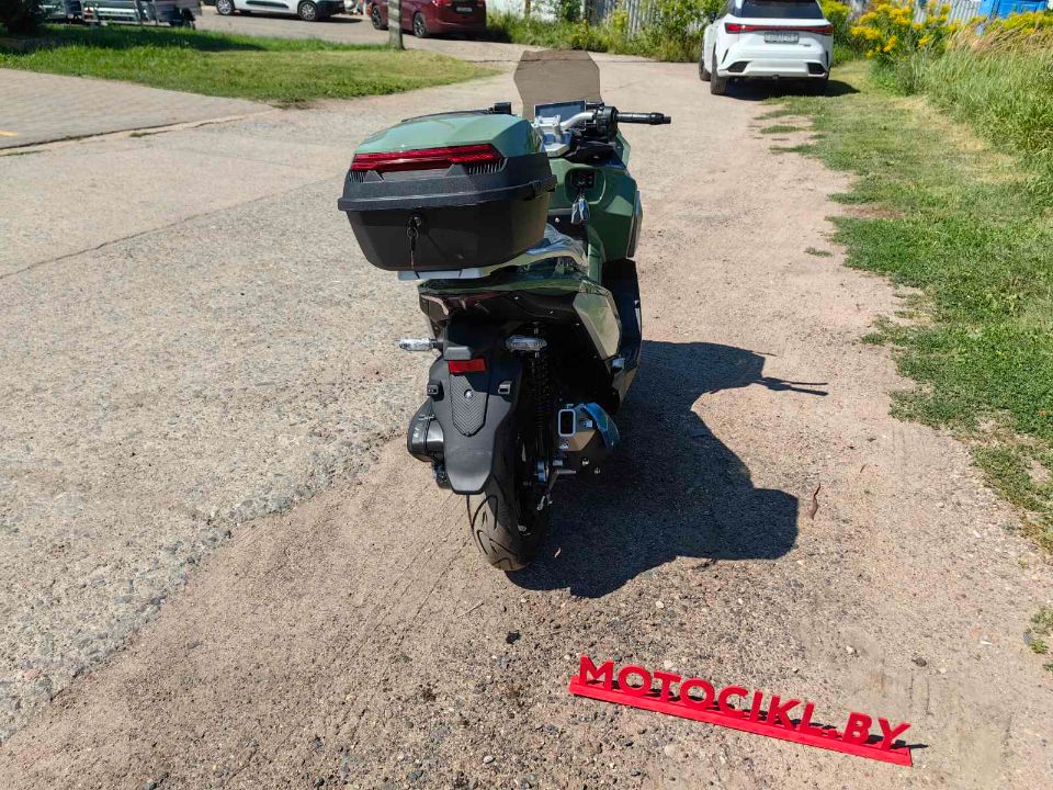 racermotors.by - Максискутер SPRMOTORS TRAVEL MAX 180 EFI