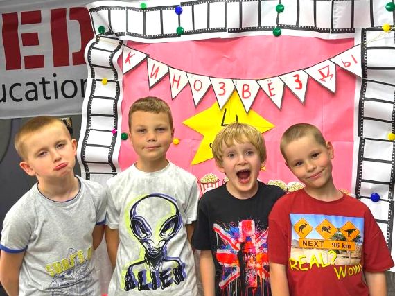 Детский лагерь. Творчество