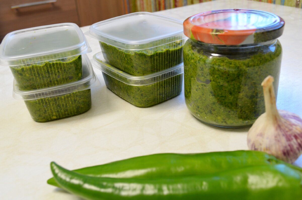 Зеленая аджика