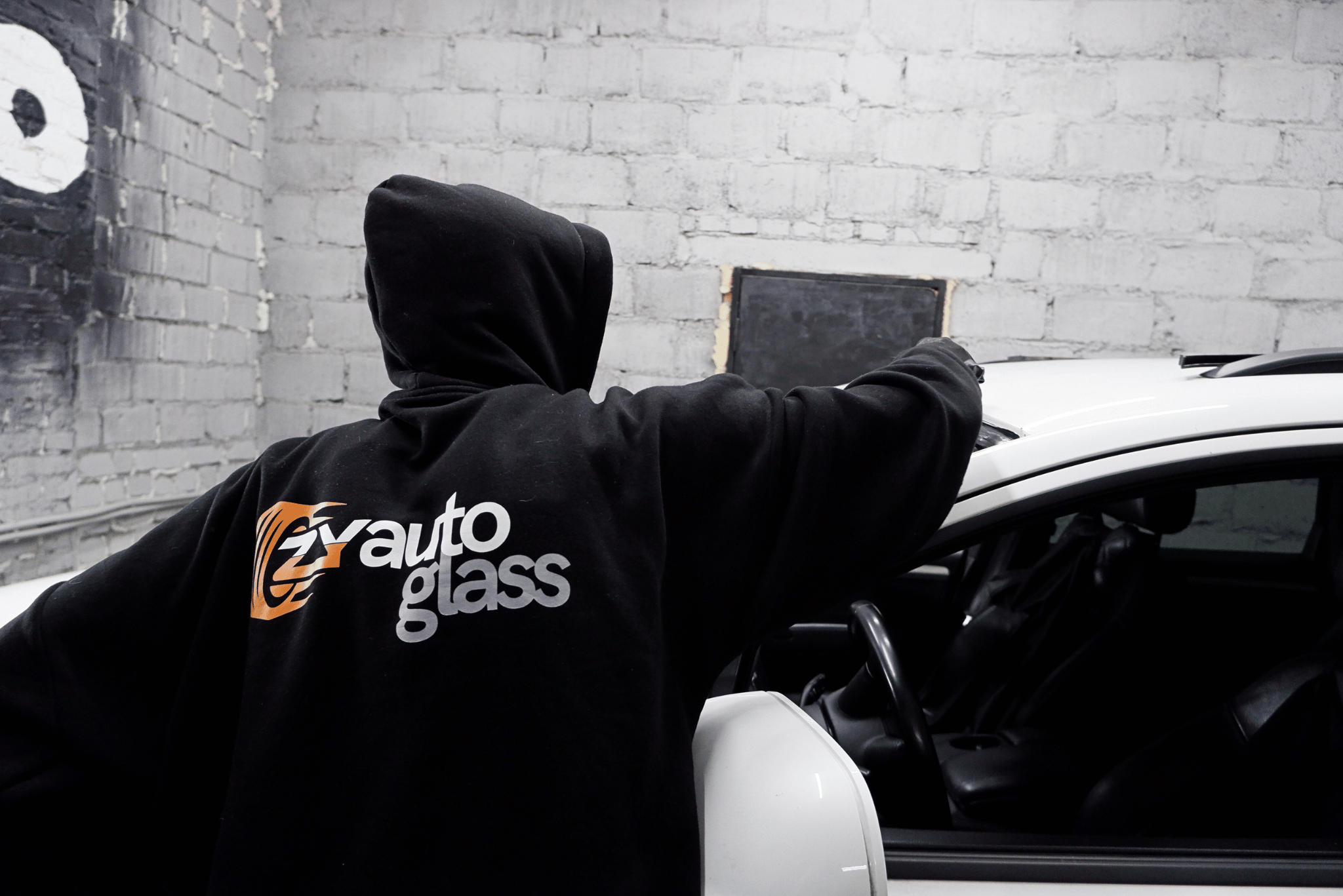 Zamena i remont avtostekol ZYauto glass