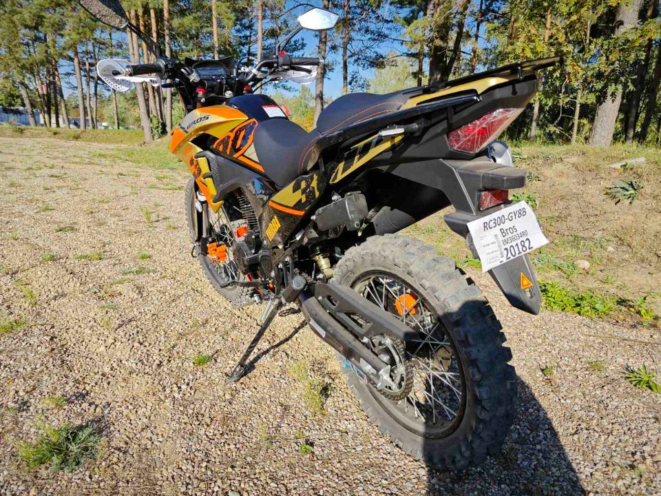 RACER RC 300-GY8B BROS