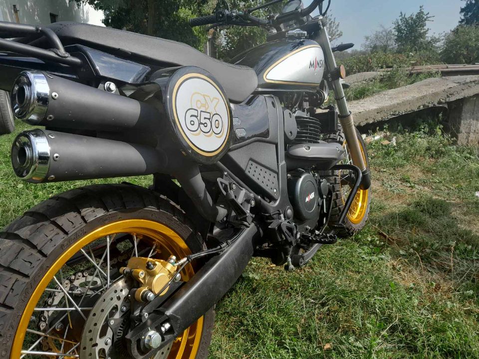 Мотоцикл СХ 650 