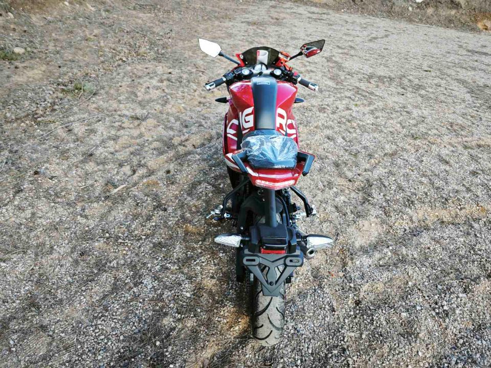 МОТОЦИКЛ MOTOLAND R1 300