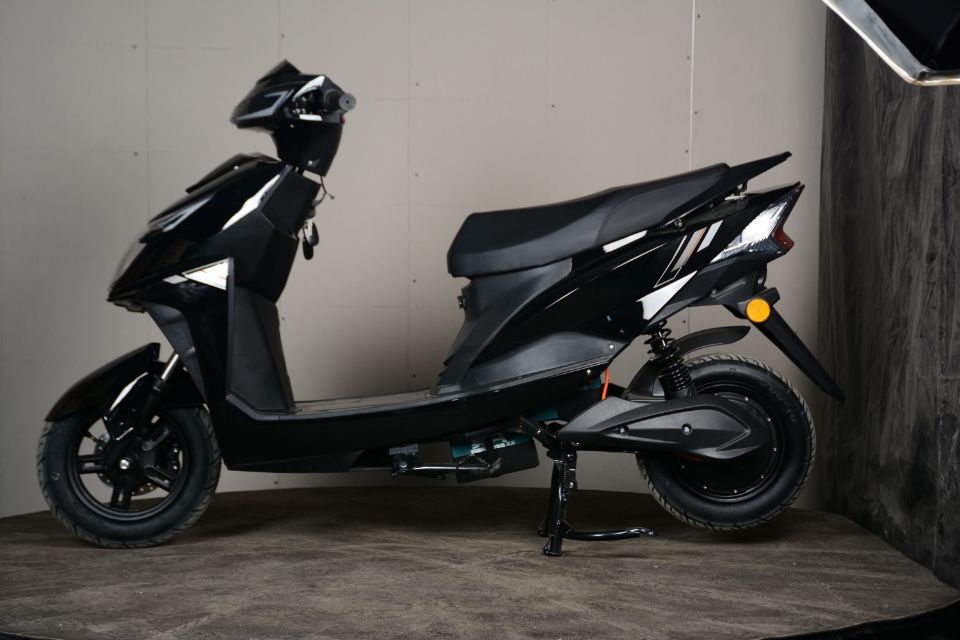 Электроскутер VOLT STORM 1000W 