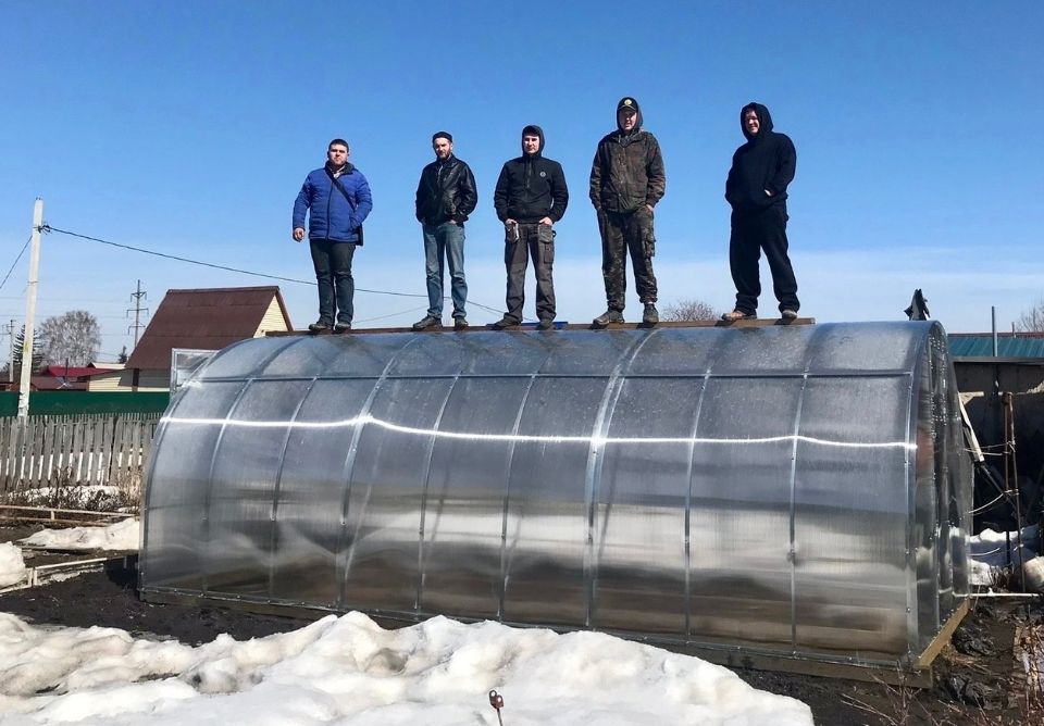 ТЕПЛИЦА ИЗ ПОЛИКАРБОНАТА 25Ц 3 НА 6 МЕТРОВ - БАЙК.БЕЛ