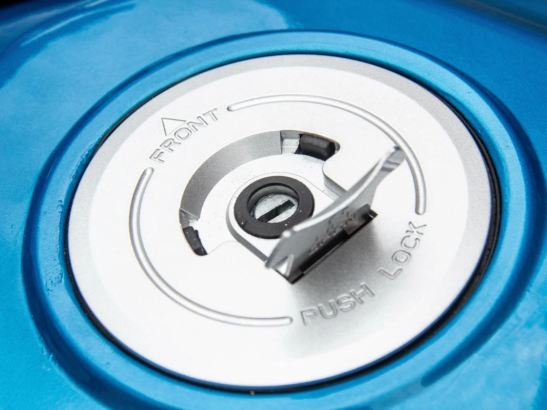 RACER SKYWAY RC300CS