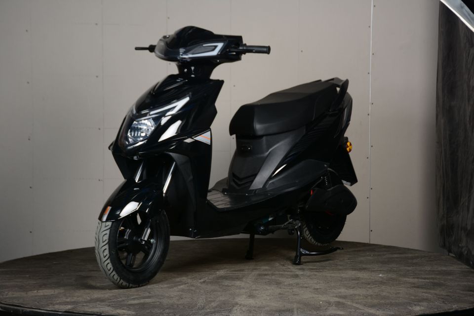 Электроскутер VOLT STORM 1000W 