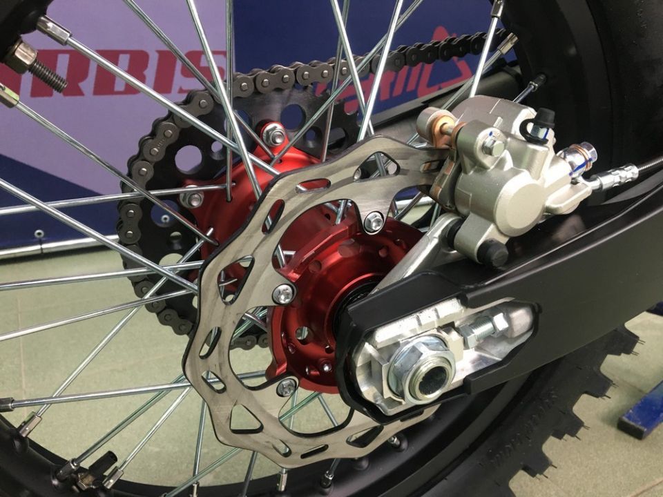 REGULMOTO HOLESHOT RED EDITION (4 VALVES)