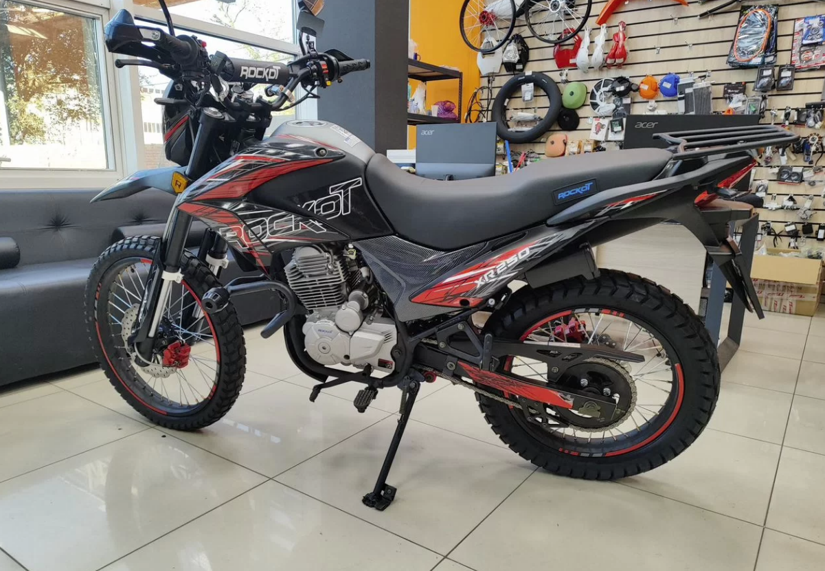 ROCKOT XR250