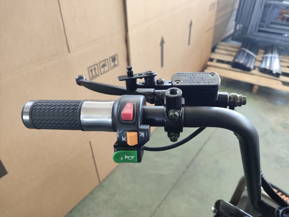 ЭЛЕКТРОСКУТЕР ТРИЦИКЛ SHTENLI MODEL 108